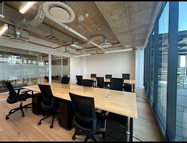 39M² OFFICE TO LET IN SANDTON CENTRAL